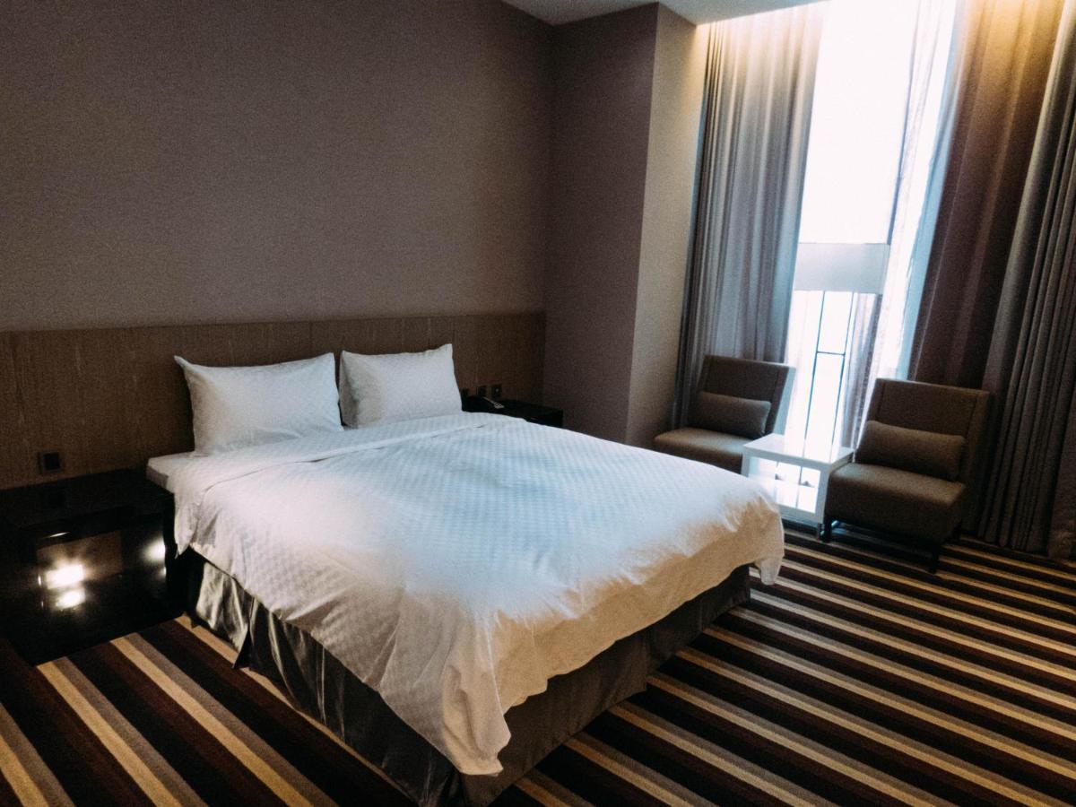 Grand Royal Hotel Тоуфэнь Экстерьер фото